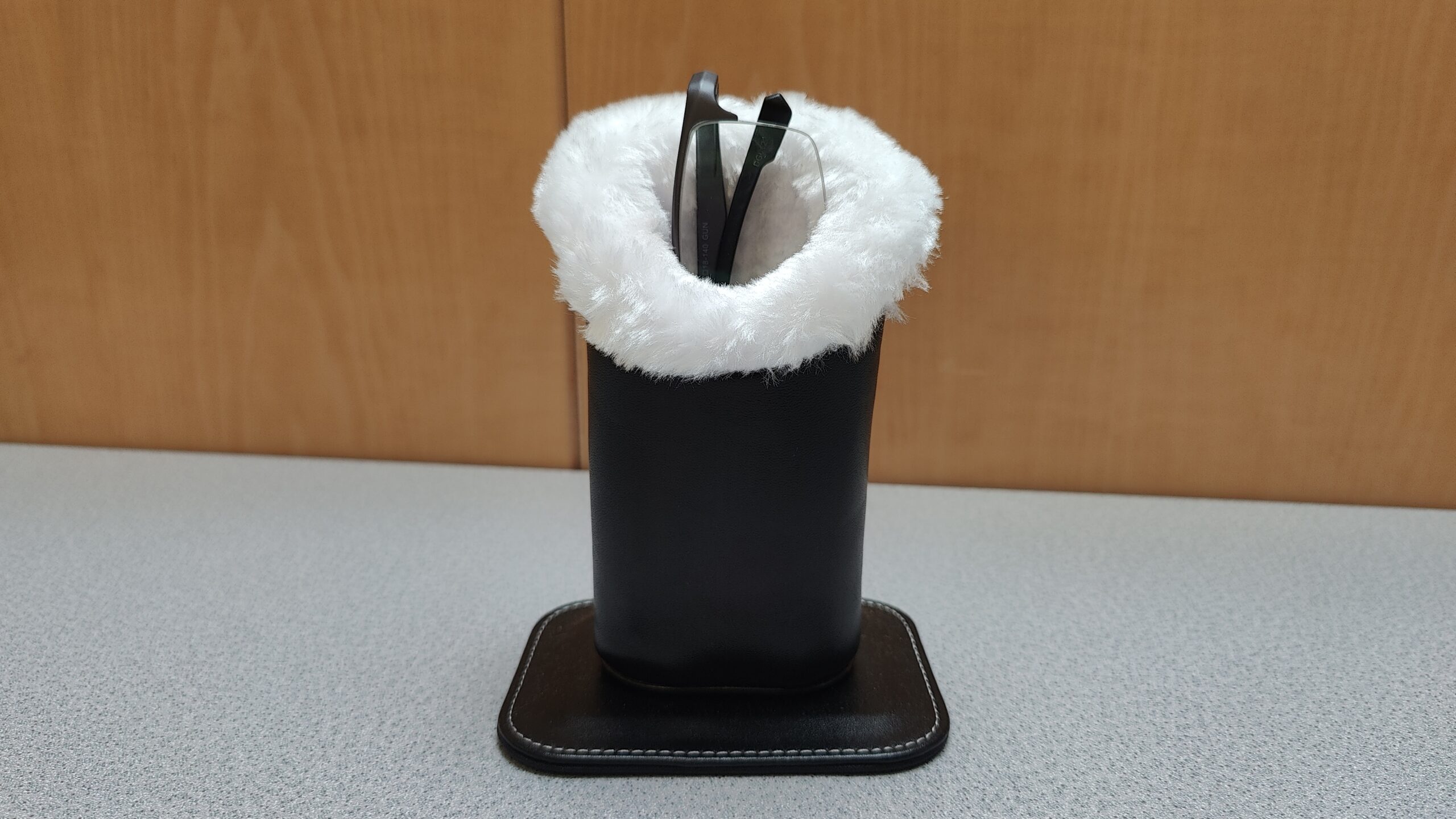 My Office Eyeglass Stand